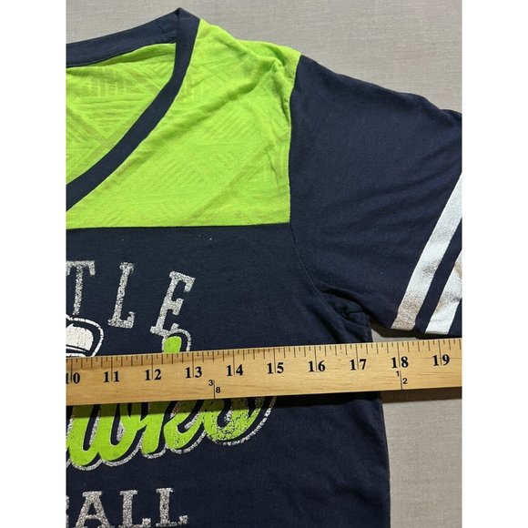 Seattle‎ Seahawks Shirt Teens XL Blue Logo Short Sleeve Tee Girls New. - Picture 5 of 7